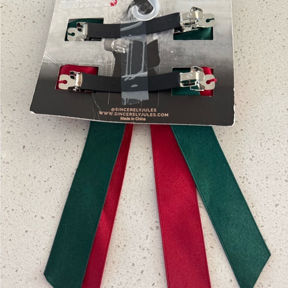 2pc Sincerely Jules Green & Red Jeweled Hair Bows on Barrettes - Picture 2 of 2